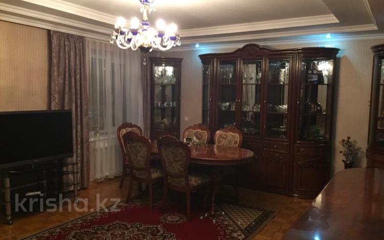 6-комнатная квартира · 140 м² · 2/5 этаж, Авангард-3 6 — Владимерского за 200 000 ₸ в Атырау, мкр Авангард-4 — фото 2