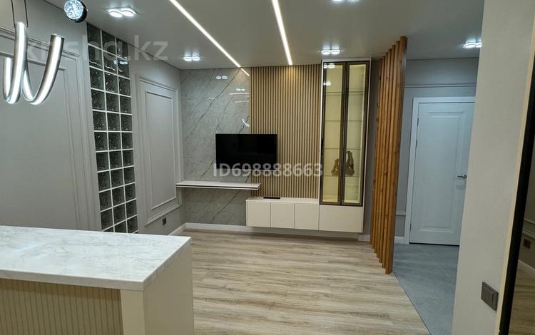 1-бөлмелі пәтер · 40 м² · 2/5 қабат, Ұлы дала — 15 мкр, бағасы: 300 000 ₸ в Таразе — фото 2