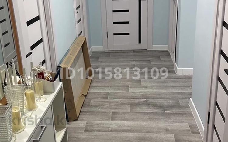 3-комнатная квартира · 63 м² · 5/5 этаж, 10 14 за 150 000 ₸ в Аксае — фото 2