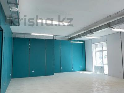 Продажа коммерческой недвижимости в Мангистауской обл.: Свободное назначение, офисы, магазины и бутики, общепит, салоны красоты, медцентры и аптеки, развлечения · 91.73 м² за 40 млн 〒 Свободное назначение, офисы, магазины и бутики, общепит, салоны красоты, медцентры и аптеки, развлечения · 91.73 м² за 40 млн 〒 в Актау, 40-й мкр