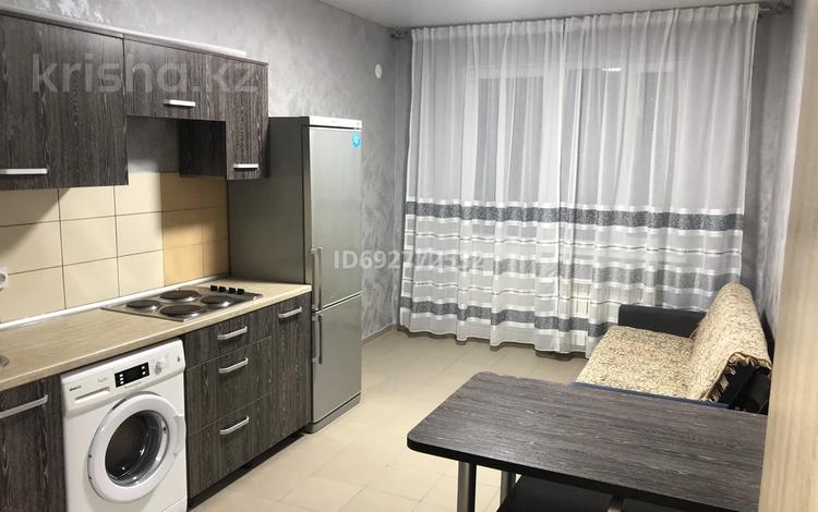 1-комнатная квартира, 45 м², 10/12 этаж помесячно, Дарабоз 29