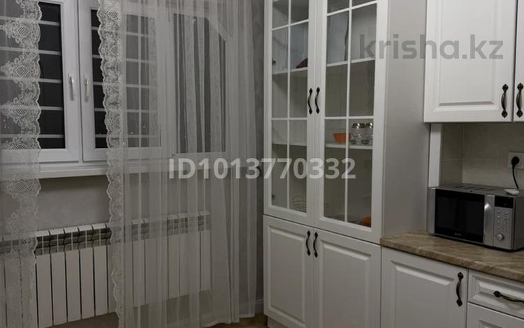 4-бөлмелі пәтер · 120 м² · 6/9 қабат, мкр Жетысу-1 19, бағасы: 70 млн ₸ в Алматы, Ауэзовский р-н — фото 2