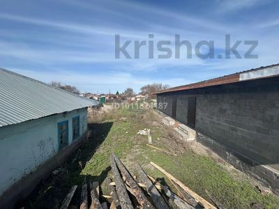 Отдельный дом · 3 комнаты · 90 м² · 15 сот., ул. Благоева 11 за 22 млн ₸ в Семее, Красный Кордон