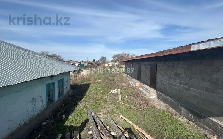 Жеке үй · 3 бөлме · 90 м² · 15 жүзд., ул. Благоева 11, бағасы: 22 млн ₸ в Семее, Красный Кордон — фото 2