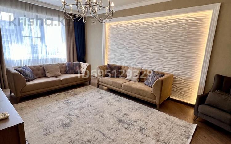 2-комнатная квартира · 85 м² · 8/12 этаж, Кунаева 35А за 350 000 〒 в Шымкенте, Аль-Фарабийский р-н — фото 2