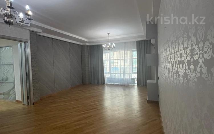 4-комнатная квартира · 150 м² · 2/8 этаж, Кабанбай Батыра 13 за 77 млн ₸ в Астане, Есильский р-н — фото 3