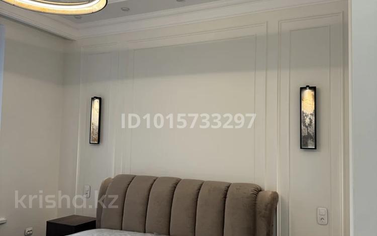 3-бөлмелі пәтер · 140 м² · 3/9 қабат, Аль-Фараби 69Б, бағасы: 3.5 млн ₸ в Алматы, Бостандыкский р-н — фото 2