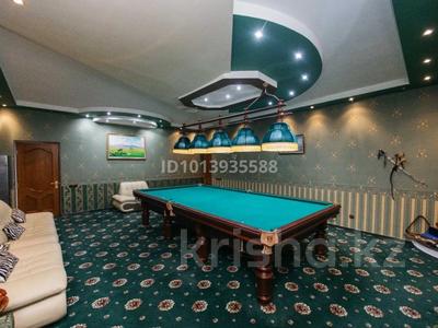 Дом · 4 комнаты · 800 м², Жагажай 26 за 250 000 ₸ в Астане, Алматы р-н