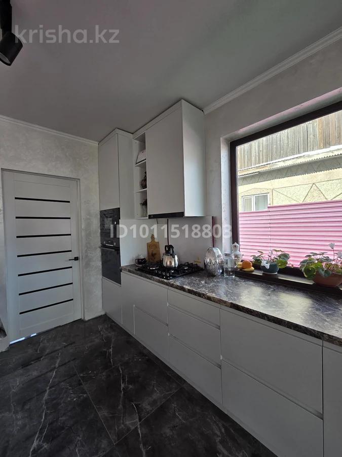 Отдельный дом · 4 комнаты · 100 м² · 11 сот.