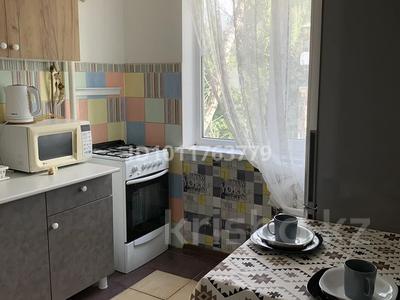 2-комнатная квартира · 46 м² · 4/5 этаж, ул. Хиуаз Доспановой 63 за 14.5 млн 〒 в Уральске, мкр Школьник