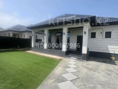 Отдельный дом · 5 комнат · 140 м², 9 кварталл 763/33 за 1 млн 〒 в Каскелене