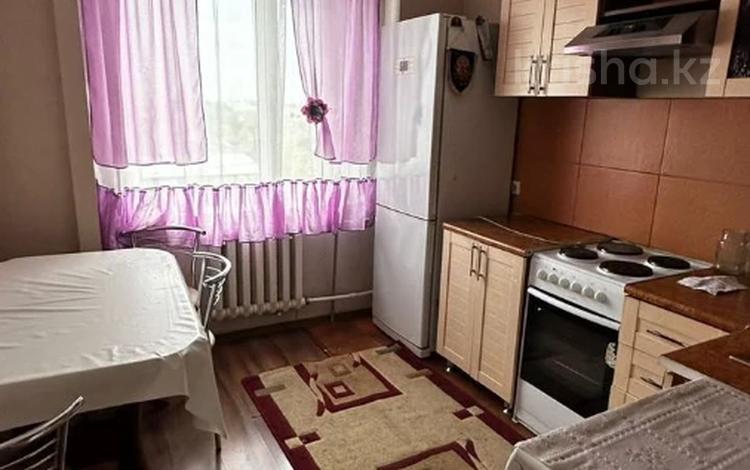 3-бөлмелі пәтер · 64.3 м² · 4/10 қабат, Энергетик 2, бағасы: 25.5 млн ₸ в Семее — фото 4