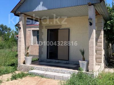 Отдельный дом · 4 комнаты · 79 м² · 4.95 сот., Карасу 21б — Возле поселка рахат за 20 млн 〒 в 