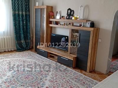 Отдельный дом · 3 комнаты · 100 м² · 6 сот., Садовые участки Бобровка 457 за 12 млн ₸ в Семее, Красный Кордон
