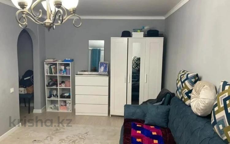 1-комнатная квартира · 33 м² · 4/4 этаж, мкр Коктем-1 за 28.5 млн ₸ в Алматы, Бостандыкский р-н — фото 2