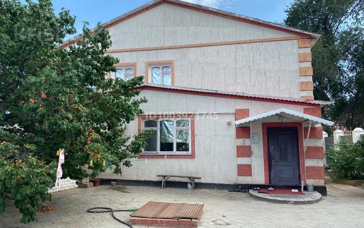 Отдельный дом · 8 комнат · 300 м² · 10 сот., Курмангалиева за 45 млн ₸ в Курмангазы (Ганюшкино) — фото 2