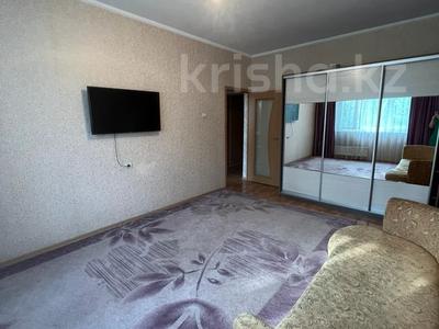 2-комнатная квартира, 53 м², 5/9 этаж, мкр Аксай-3 5 за 35 млн 〒 в Алматы, Ауэзовский р-н
