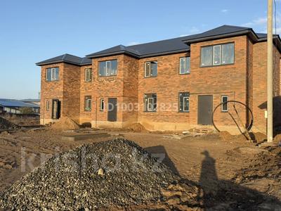 Часть дома · 4 комнаты · 185 м² · 2.5 сот., мкр Жулдыз, Памяти воинов интернационалистов 111А за 42 млн 〒 в Уральске