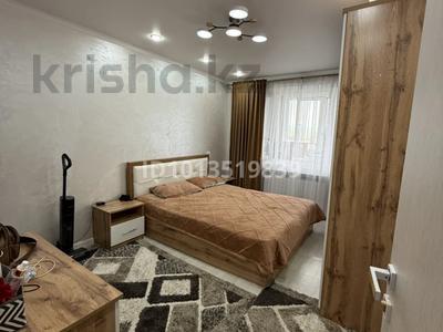 2-комнатная квартира · 50 м² · 5/5 этаж, 1 мкр 6 дом 30 кв — Адал баня рядом за 15 млн ₸ в Ленгере