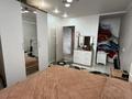 2-бөлмелі пәтер · 50 м² · 5/5 қабат, 1 мкр 6 дом 30 кв — Адал баня рядом, бағасы: 15 млн ₸ в Ленгере — фото 3