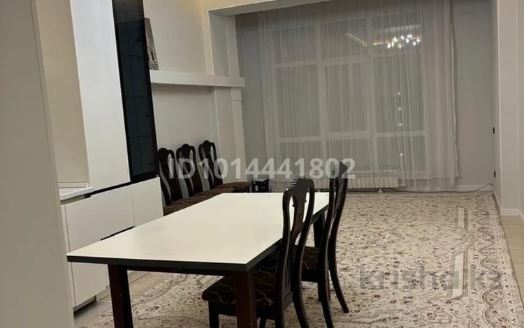 3-комнатная квартира · 100 м² · 9/10 этаж, 18А мкр 3 за 30 000 ₸ в Актау — фото 2