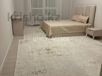 3-бөлмелі пәтер · 100 м² · 9/10 қабат, 18А ш/а 3, бағасы: 30 000 ₸ в Актау, 18А мкр