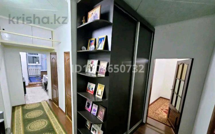 4-бөлмелі пәтер · 82 м² · 1/9 қабат, Алашахана 22Б, бағасы: 35 млн ₸ в Жезказгане — фото 26