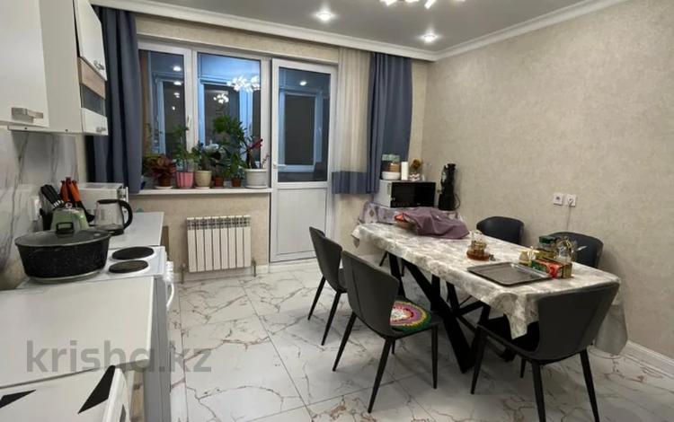 3-комнатная квартира · 90 м² · 8/17 этаж, Жандосова — Берегового за 60 млн ₸ в Алматы, Ауэзовский р-н — фото 18