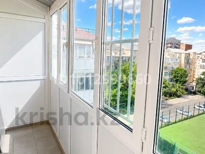 1-бөлмелі пәтер · 42 м² · 5/5 қабат, Жасоркен 2Г, бағасы: 21.9 млн ₸ в Атырау, мкр Жилгородок