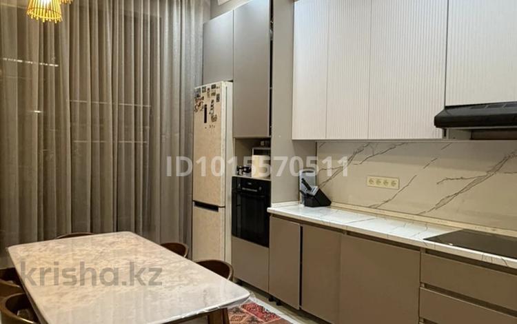 3-бөлмелі пәтер · 125 м² · 2/5 қабат, Алмагүл ш/а., Ходжанова 53, бағасы: 1.5 млн ₸ в Алматы, Бостандыкский р-н — фото 2