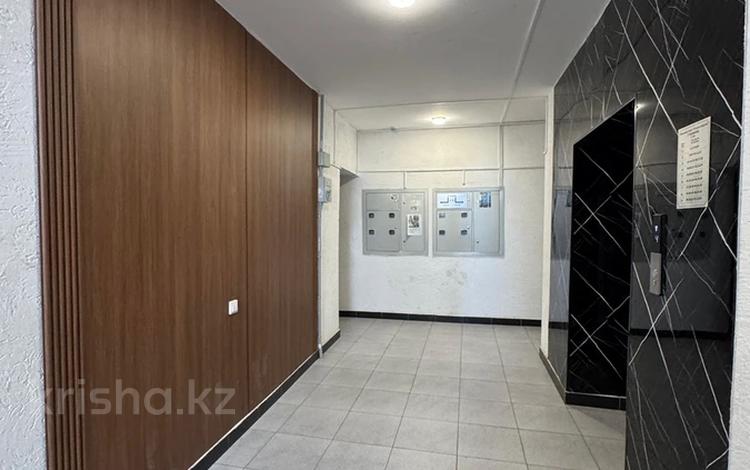 2-комнатная квартира · 65 м² · 3/9 этаж, мкр. Алтын орда за 21 млн ₸ в Актобе — фото 2