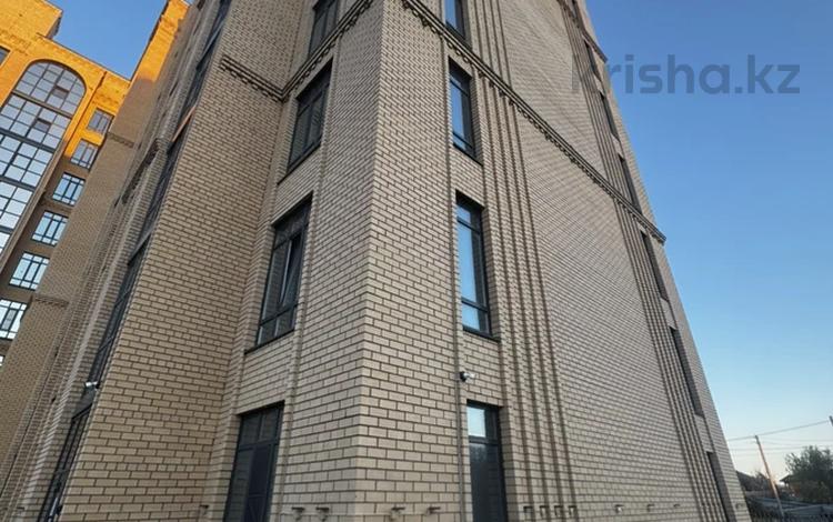 2-бөлмелі пәтер · 47 м² · 8/9 қабат, Бокейхана 84, бағасы: 20.2 млн ₸ в Кокшетау — фото 2
