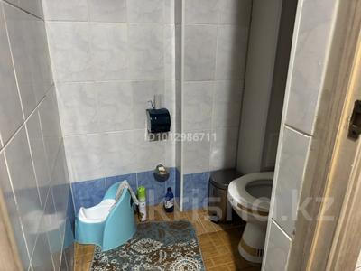 3-бөлмелі пәтер · 62 м² · 2/5 қабат, Алатау ш/а. 46, бағасы: 20 млн ₸ в Таразе, мкр Алатау