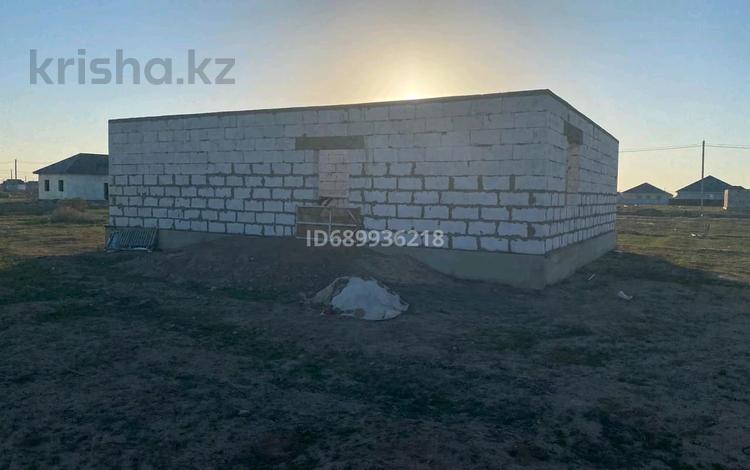 Отдельный дом · 3 комнаты · 150 м² · 8 сот., пгт Балыкши, 11 за 6.5 млн 〒 в Атырау — фото 2