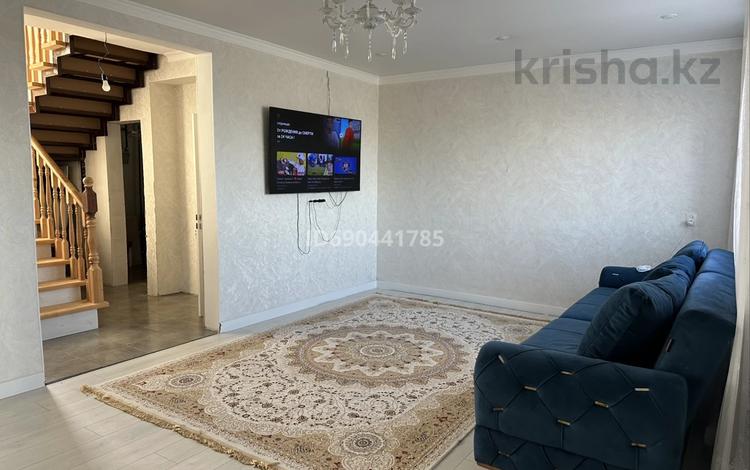 Отдельный дом · 6 комнат · 170 м² · 10 сот., Республика 599 — Республика за 39 млн ₸ в Хромтау — фото 6