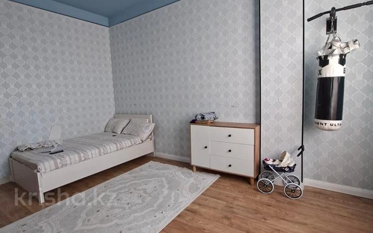 3-бөлмелі пәтер · 100 м² · 9/14 қабат, 16-ш/а. 70/1, бағасы: 250 000 ₸ в Актау, 16-й мкр  — фото 2