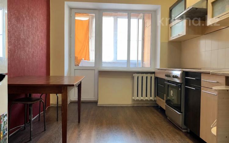 2-бөлмелі пәтер · 52 м² · 5/5 қабат, мкр Алмагуль, Радостовцева 170, бағасы: 38 млн ₸ в Алматы, Бостандыкский р-н — фото 2