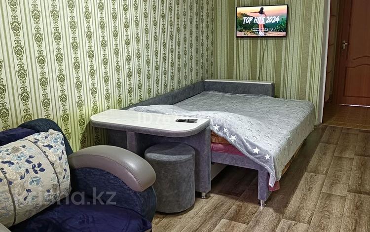 1-комнатная квартира · 34 м² · 2/5 этаж, Ауэзова 54 — Возле кафе ВК за 4 000 ₸ в Аксу — фото 2