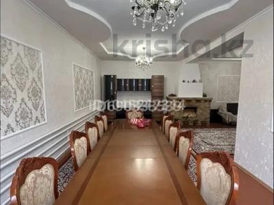 Жеке үй · 5 бөлме · 170 м² · 10 жүзд., Үркер, У.Халфина 39, бағасы: 50 млн ₸ в Астане, Нура р-н