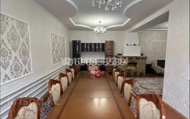 Отдельный дом · 5 комнат · 170 м² · 10 сот., мкр Уркер, У.Халфина 39 за 50 млн ₸ в Астане, Нура р-н — фото 2