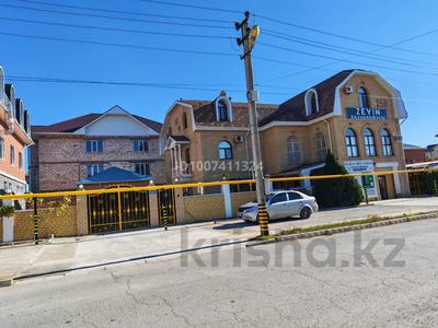 Жеке үй · 10 бөлме · 648 м² · 6.3 сот., 29-й мкр, бағасы: 200 млн 〒 в Актау