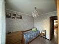 3-бөлмелі пәтер · 56.9 м² · 3/5 қабат, мкр Михайловка , ул. Аманжолова, бағасы: 32 млн ₸ в Караганде, Казыбек би р-н — фото 3