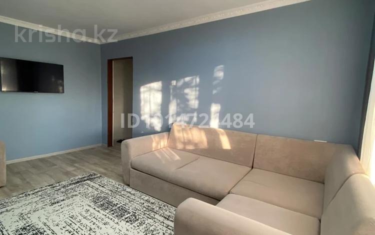 2-бөлмелі пәтер · 45 м² · 2/5 қабат, Королева 92, бағасы: 13.5 млн ₸ в Экибастузе — фото 2