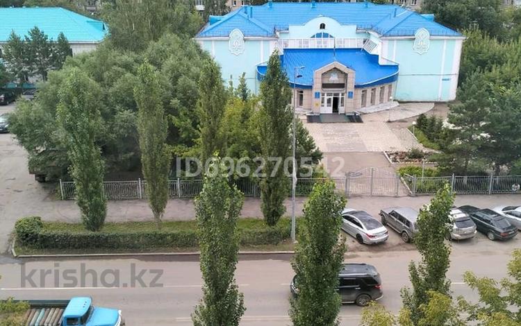 3-комнатная квартира · 61 м² · 6/9 этаж, Сатпаева 42 за 23 млн 〒 в Петропавловске — фото 2