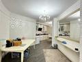 3-бөлмелі пәтер · 151.5 м² · 8/9 қабат, Аскарова Асанбая 21, бағасы: 120 млн ₸ в Алматы, Наурызбайский р-н — фото 10
