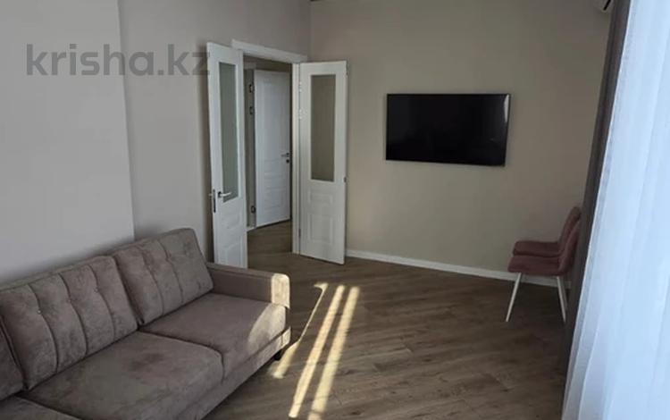2-комнатная квартира · 60 м² · 18/20 этаж, Туран 55/5 за 380 000 ₸ в Астане, Нура р-н — фото 2