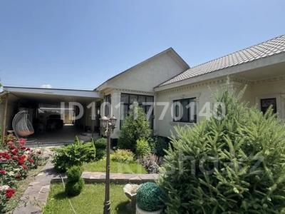 Отдельный дом · 4 комнаты · 150 м² · , Сиреневая ул. 38 за 80 млн ₸ в Алматы, Жетысуский р-н