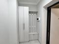 1-комнатная квартира · 49 м² · 2/15 этаж, Райымбека 210 за 300 000 ₸ в Алматы, Алмалинский р-н — фото 2
