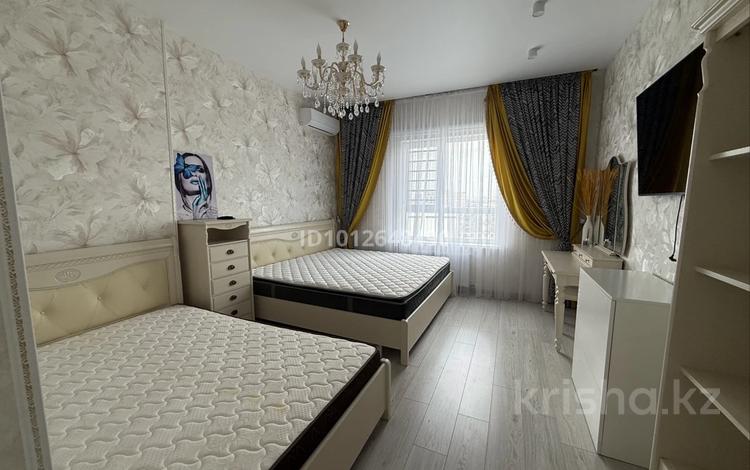 2-бөлмелі пәтер · 75.62 м² · 16/16 қабат, Сырым батыра 2Б, бағасы: 300 000 ₸ в Шымкенте — фото 2