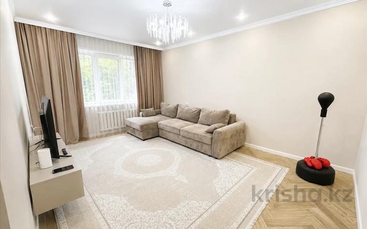 2-комнатная квартира · 55 м² · 5/5 этаж, мкр Аксай-3, Бауржана Момышулы за 35.7 млн ₸ в Алматы, Ауэзовский р-н — фото 3